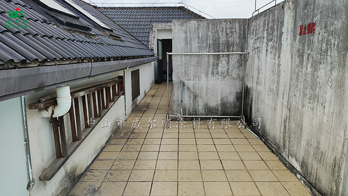 瓷砖1施工前的屋面+封面.jpg