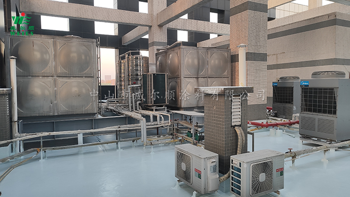 4.3完工后屋面1水塔侧.jpg